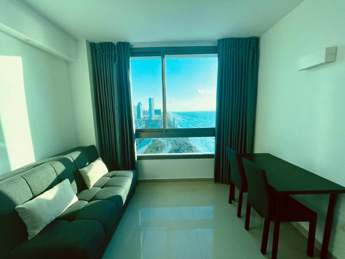 C Tower Apartments Netanya Extérieur photo