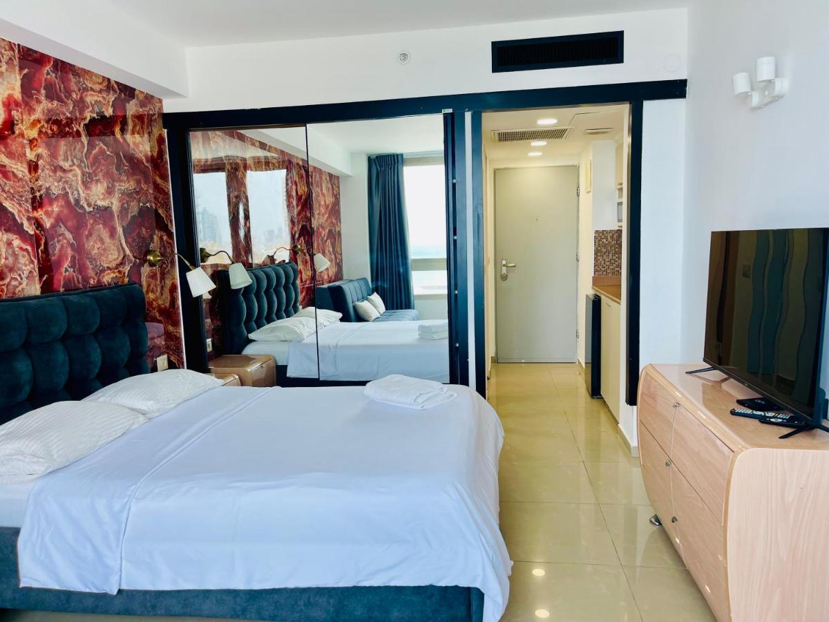 C Tower Apartments Netanya Extérieur photo